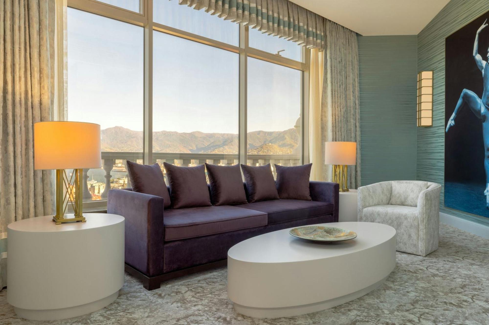 Sheraton Batumi Hotel Exterior foto A 3D rendering of a living room